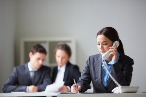 Abogada disponible 24 horas